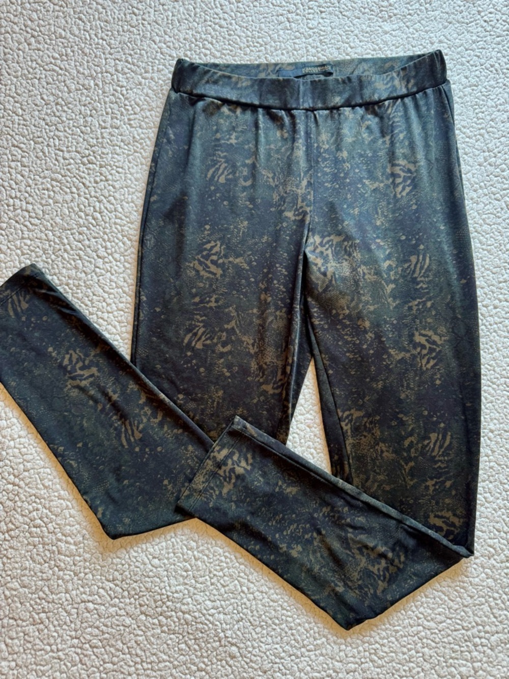 Kardashian Kollection Faux Leather Animal Print Leggings Size L